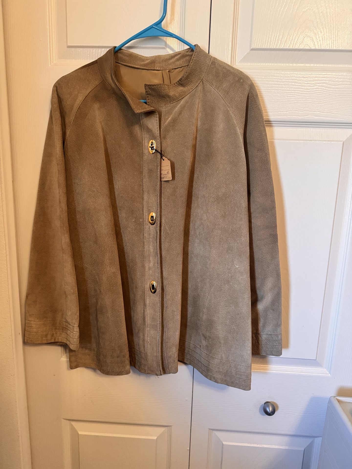 Women’s Vintage Sued Leather Jacket 3X