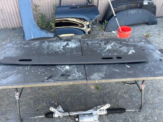 Rivian R1T RH Passenger Bedside Upper Cover Trim PT00030678