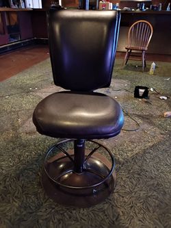 Bar chairs and stools available