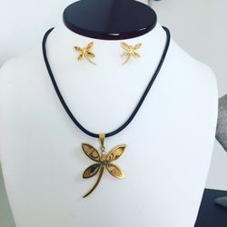 ASSORTED STAINLESS STEEL LUXURY JEWERLY