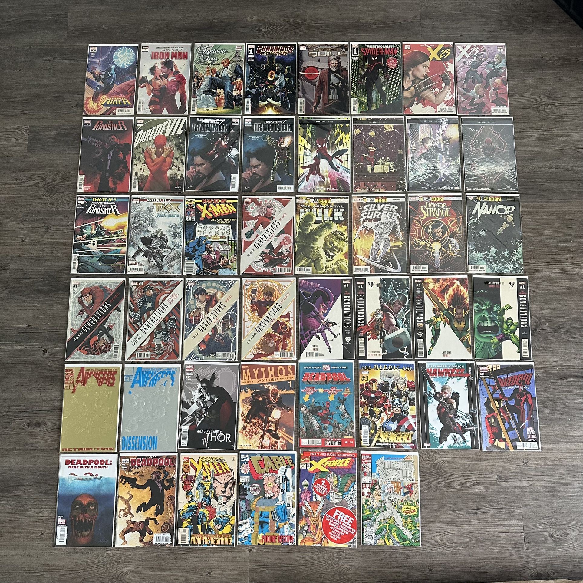 46 Marvel Comics with Comic Box