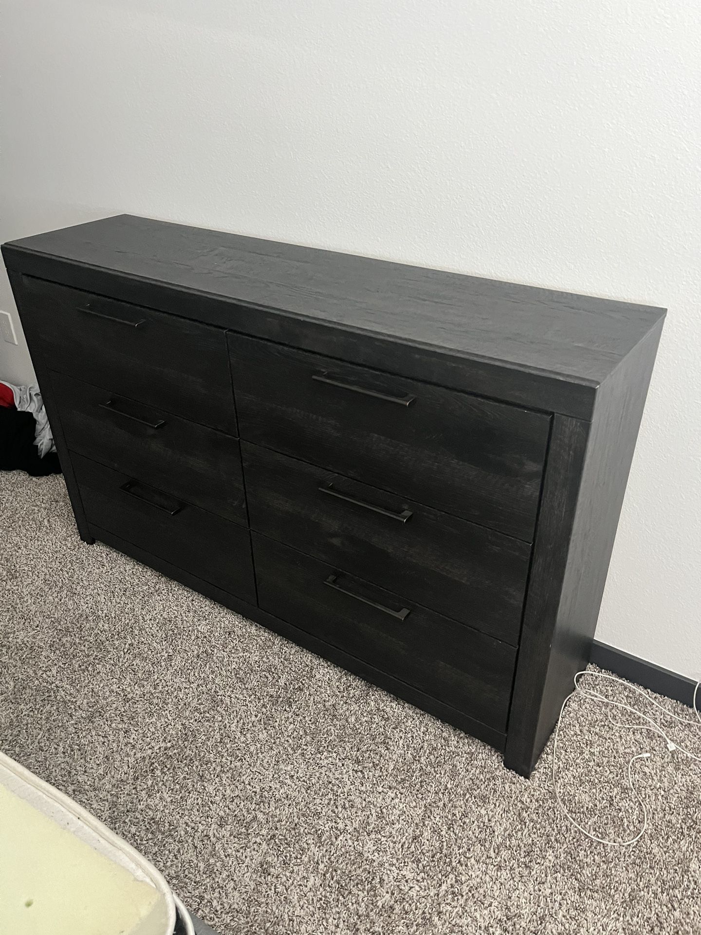 DERRIE BLACK 6 DRAWER DRESSER