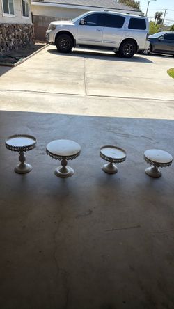 4 Vintage Desert Holders