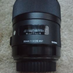 Sigma 35mm F/1.4 DG HSM ART lens Canon

Cannon EF Mount Full frame camera Full Frame