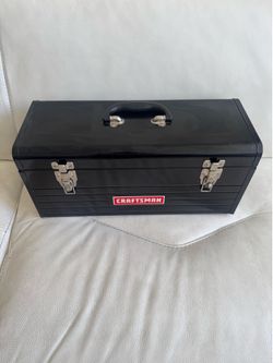 CRAFTSMAN Steel  tools box 20” inch