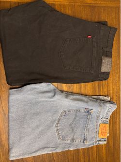 Men’s Levi’s 541 - 550 size 42x30 $20 each