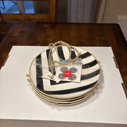 Vintage at home set of four 8 inch plates 