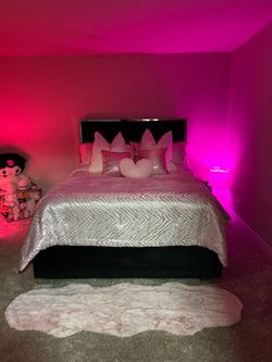 Juicy Couture Bed Spread Pink