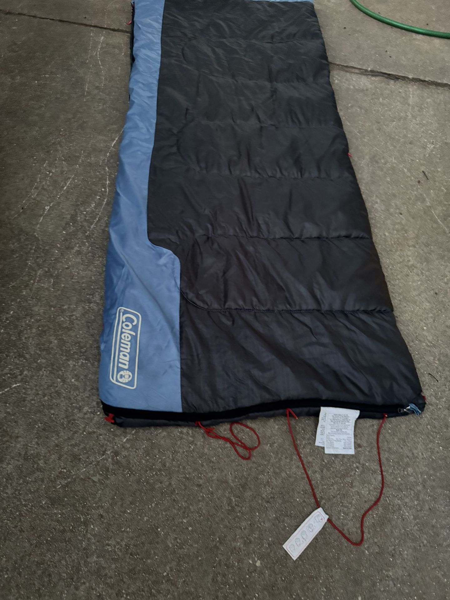 A Nice Sleeping Bag For Campers (NO SHIPPING)