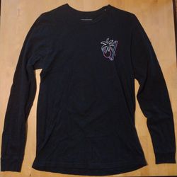 Retro Wave Black Long Sleeve Urban Pipeline (Small)