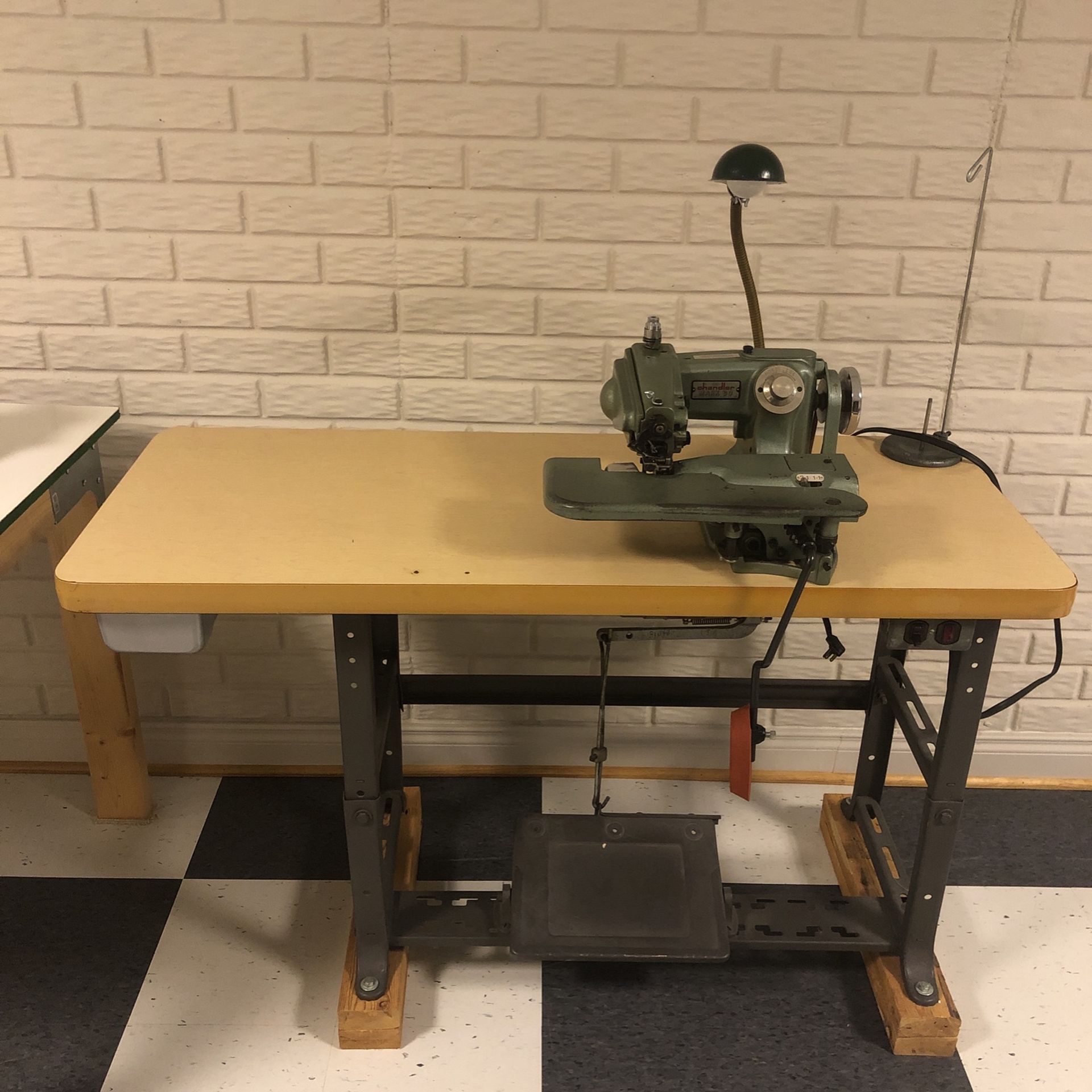 Chandler Mark 60, Sewing (blind Hemmer) Machine