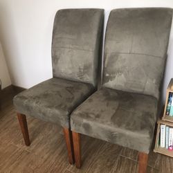 2 Chairs