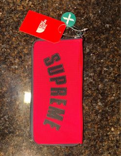 Supreme The North Face Arc Logo Organizer (RED)