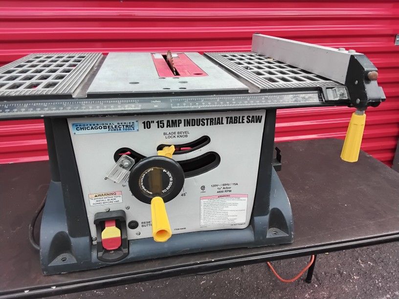 TABLE SAW WIHT METAL STAND 10 in 15 AMP EXCELLENT CONDITIONS