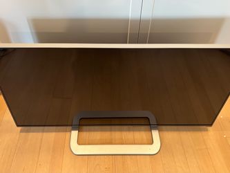 Vizio M4921-B2 Flat Panel TV