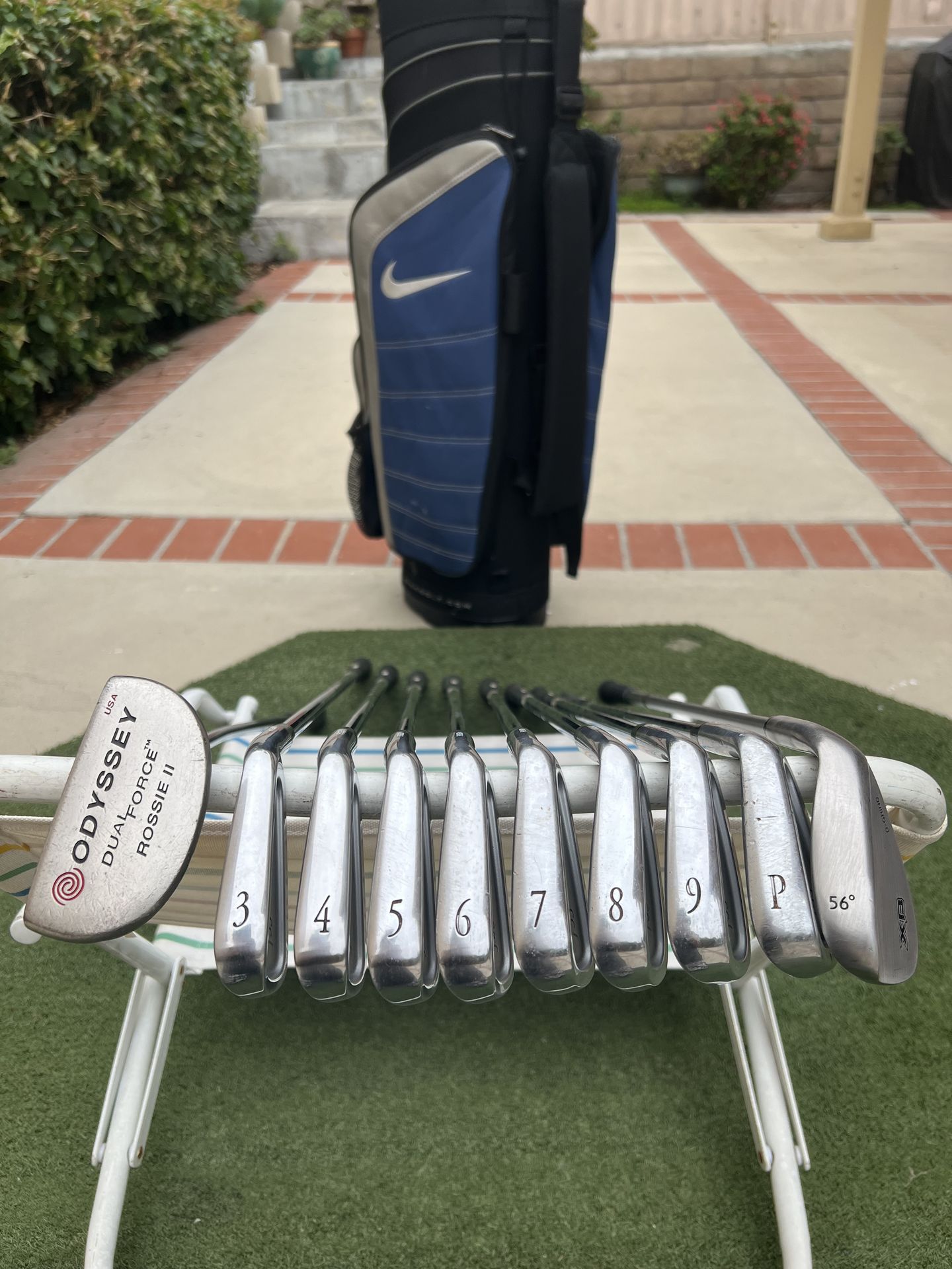 Complete Golf Club For Man (RH)See All Of The Pictures Are Included