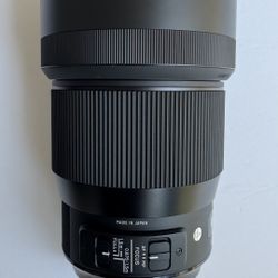 Sigma 135mm f/1.8 DG HSM Art Lens for Nikon F Open Box