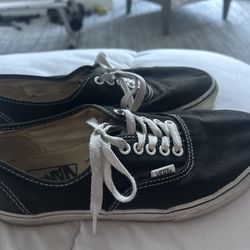 Women’s Size 9 Black Vans
