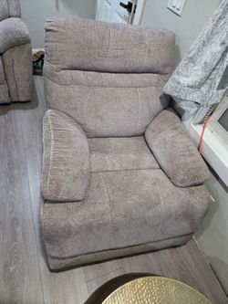 Rocking/recliner chair
