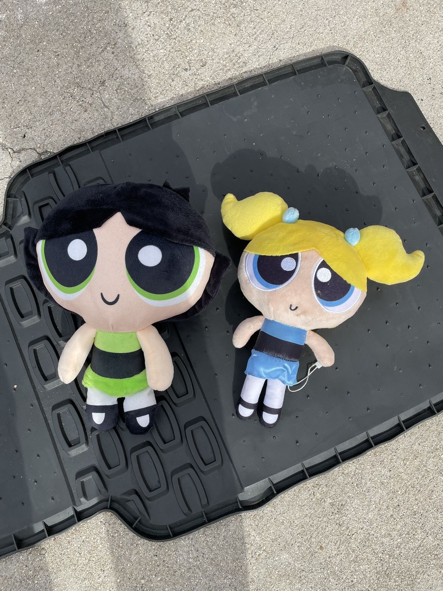 POWER-PUFF GIRLS