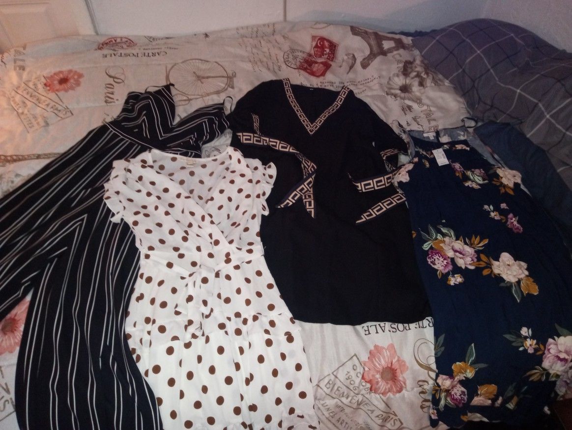 Cute Summer Clothes Size Med $5-10 Each