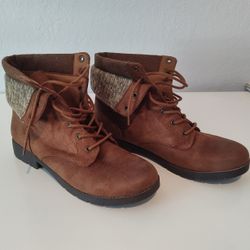 Arizona jeans brown boots 9.5 medium