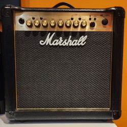 Marshall MG15FX Amp