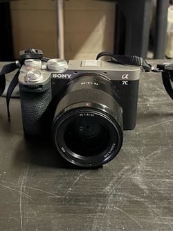 Sony Alpha 7C Full-Frame Compact Mirrorless Camera Kit