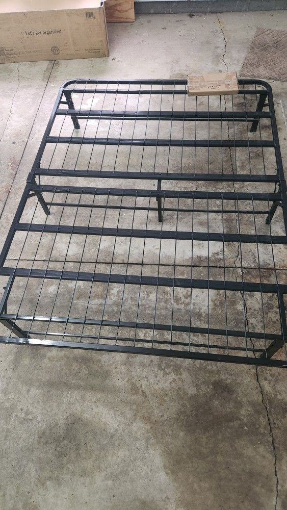 Queen Size Platform Bed Frame.