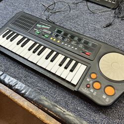 Concertmate-800 Rap-Master! A classic! Live out your 90s Rap dreams! 