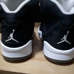 Air Jordan 5s Oreo 
