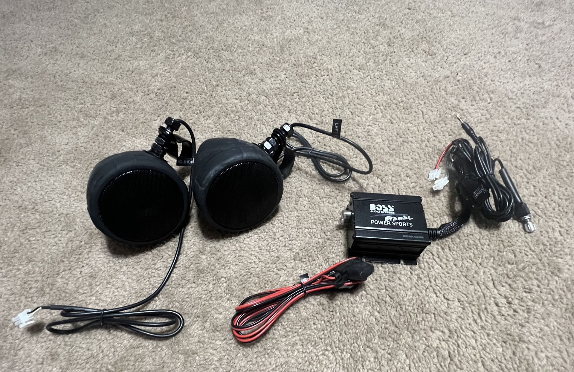 Boss MCBK420B Bluetooth Motorcycle Speaker Set