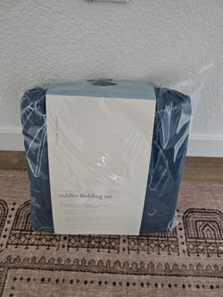 Little Unicorn Toddler Bedding Set