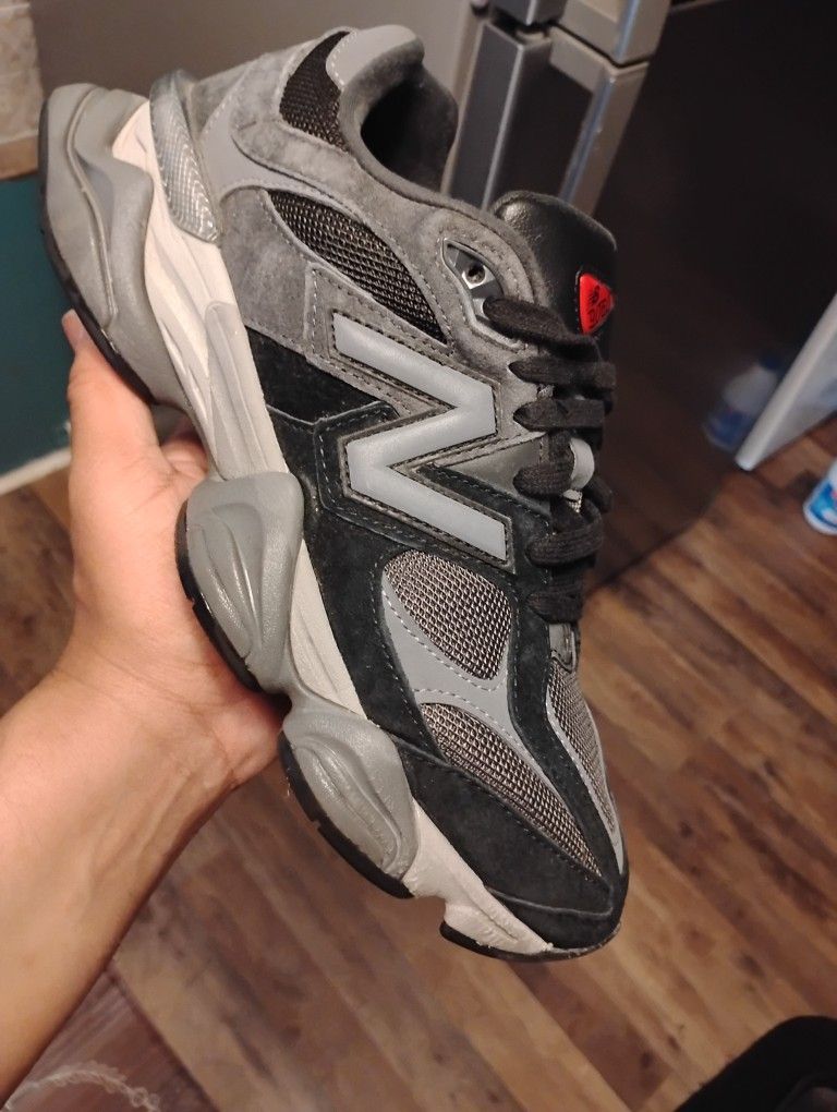 NB SIZE 8.5