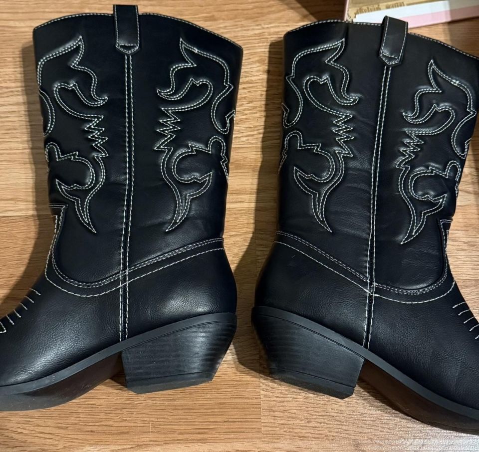 Women Cowgirl Boots