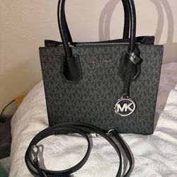 MK Purse 