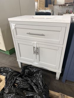 Chesil 30in. Single Sink Freestanding Atmos Grey Bath Vanity with Bianco Bella Quartz Top Assembled