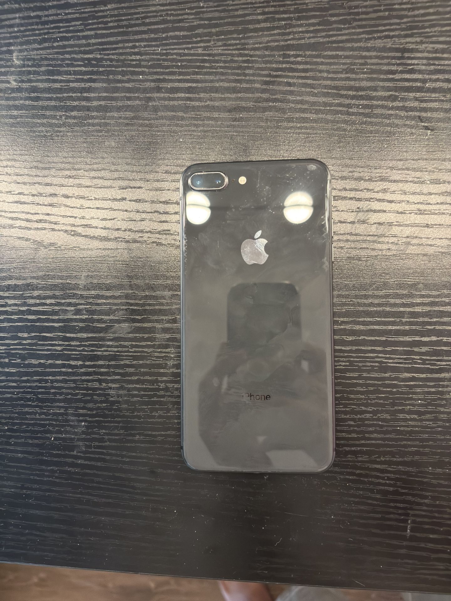 iPhone 8 Plus