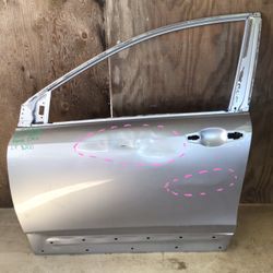 2017-2022 Hond CR-V Left Front Door