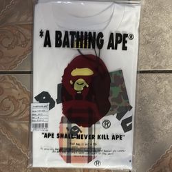 Bape t Burberry