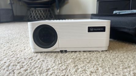 Vankyo Leisure 470 Pro Projector (White)