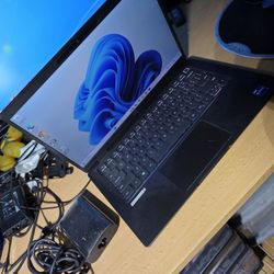 Dell Laptop Touchscreen Intel i7-CPU 32GB Ram 512GB NVMe  m.2 SSD 