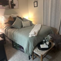 NEW Bedroom Accessories (Queen)