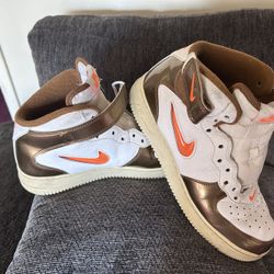 Nike Air Force 1