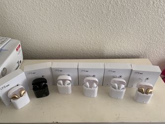 6 AirPods!!