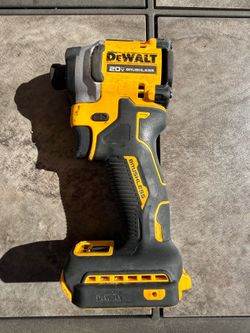 Dewalt 1/4 inch impact driver