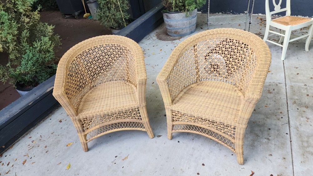 Ebel,SET 2 Province Polyethylene Cane Wicker Natural Color Weatherproof Outdoor Chair