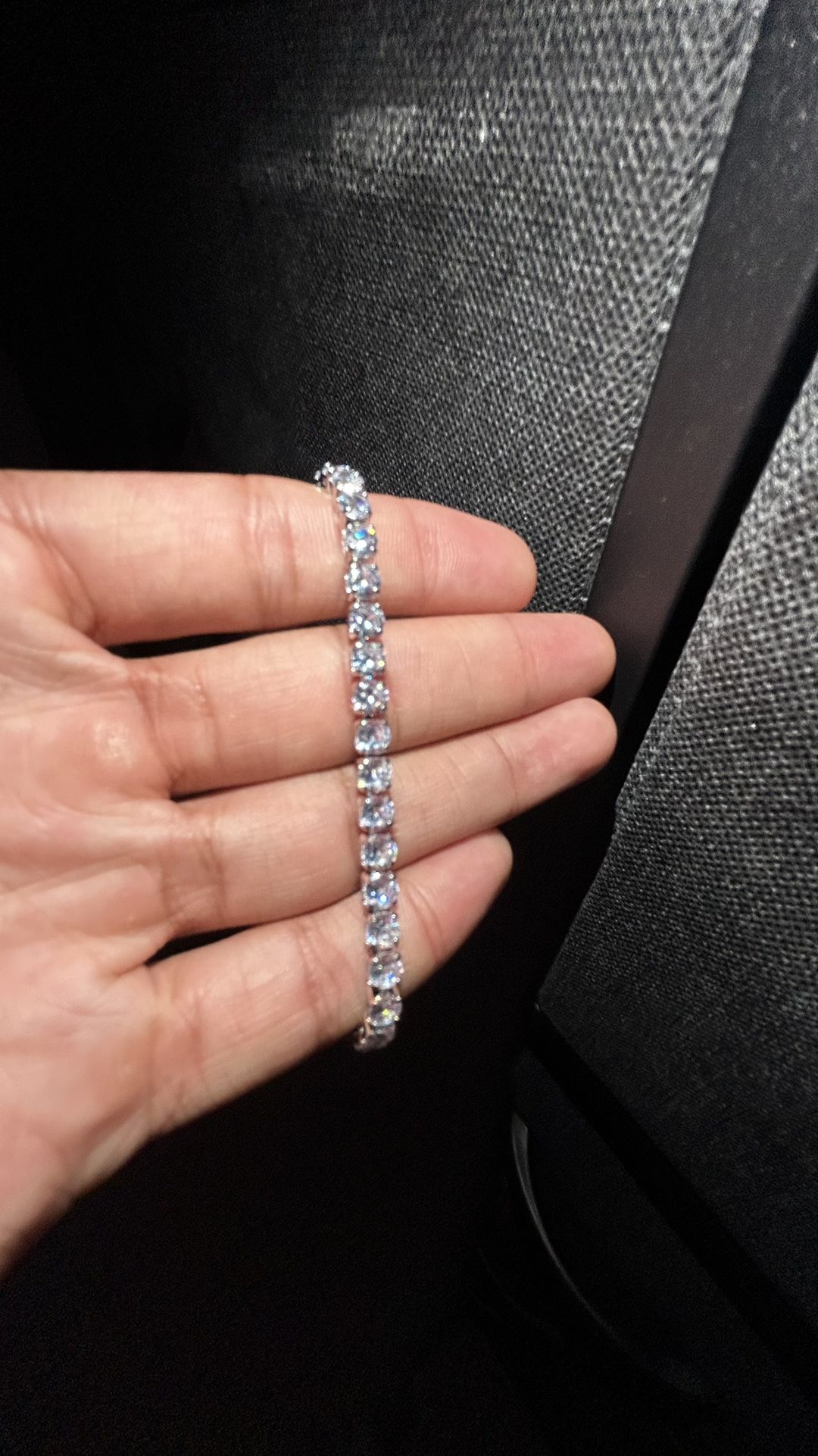 Women’s 7’ Moissanite Tennis Bracelet