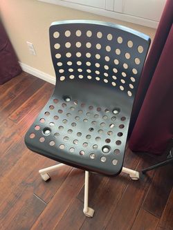 Swivel chair