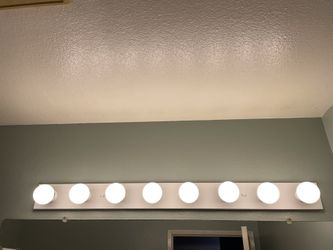 Halogen Light Bulbs - Globe 